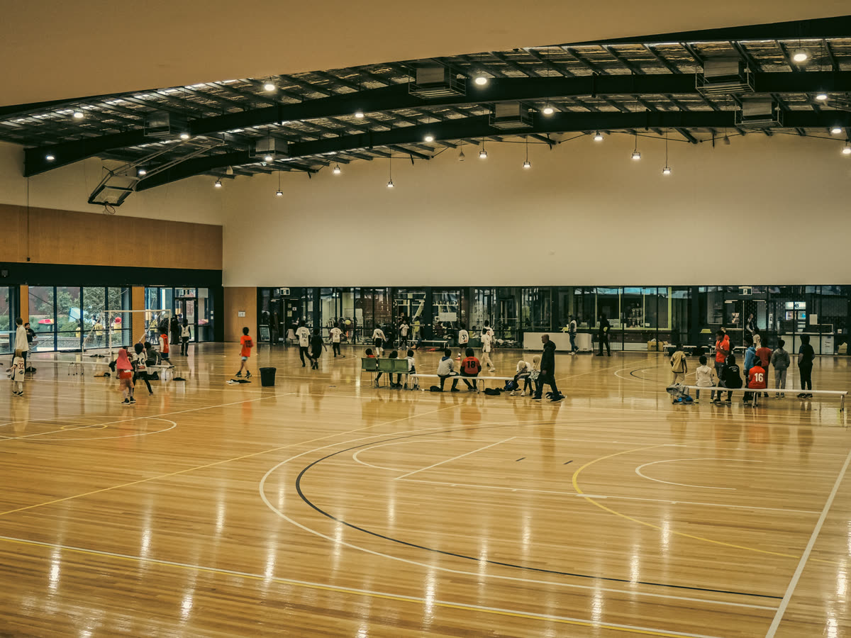 Yarra Futsal Ballers players during a session at the indoor court (01)